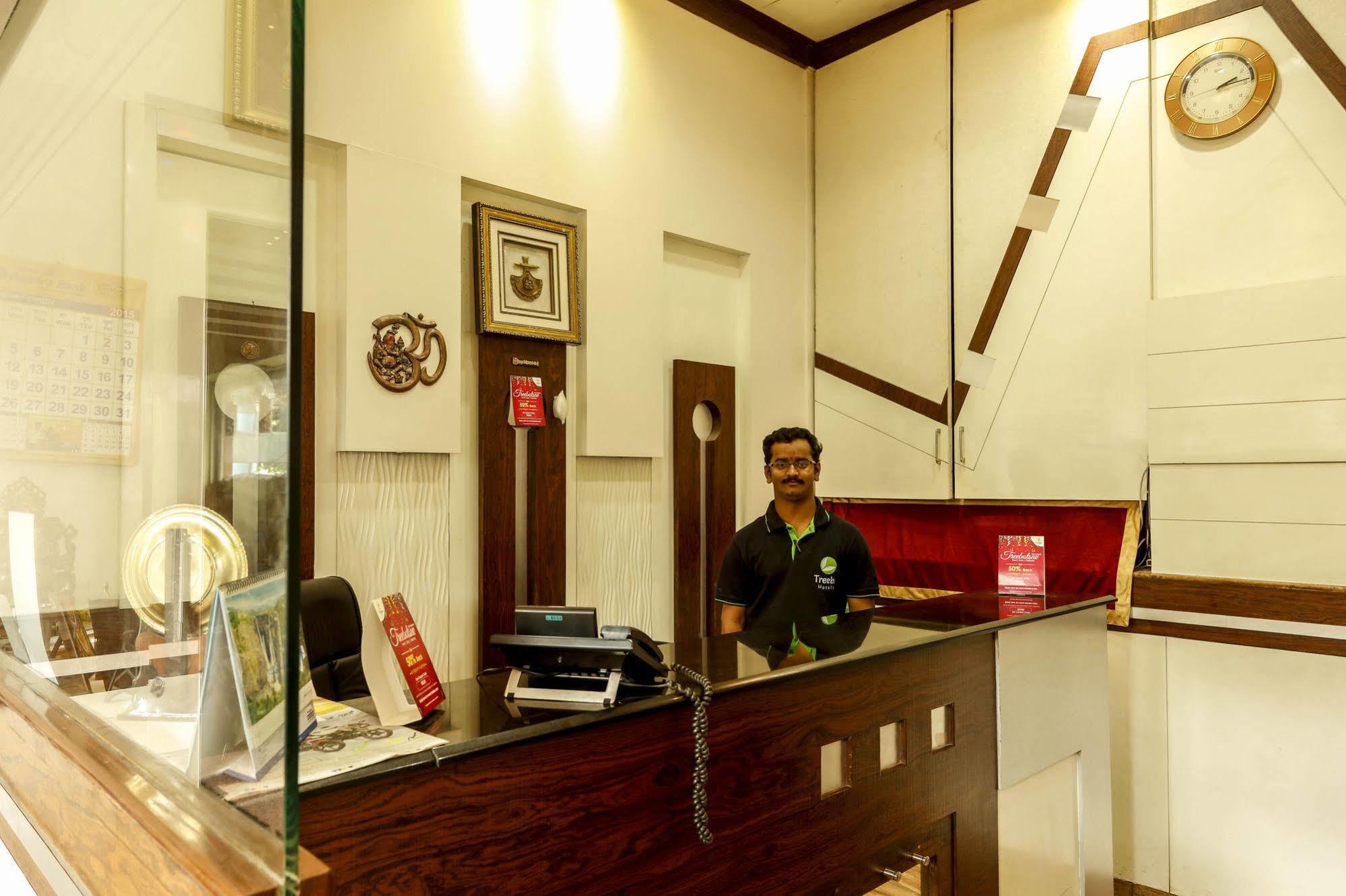 Hotel Treebo Trip Grand Regency Bengaluru Zewnętrze zdjęcie