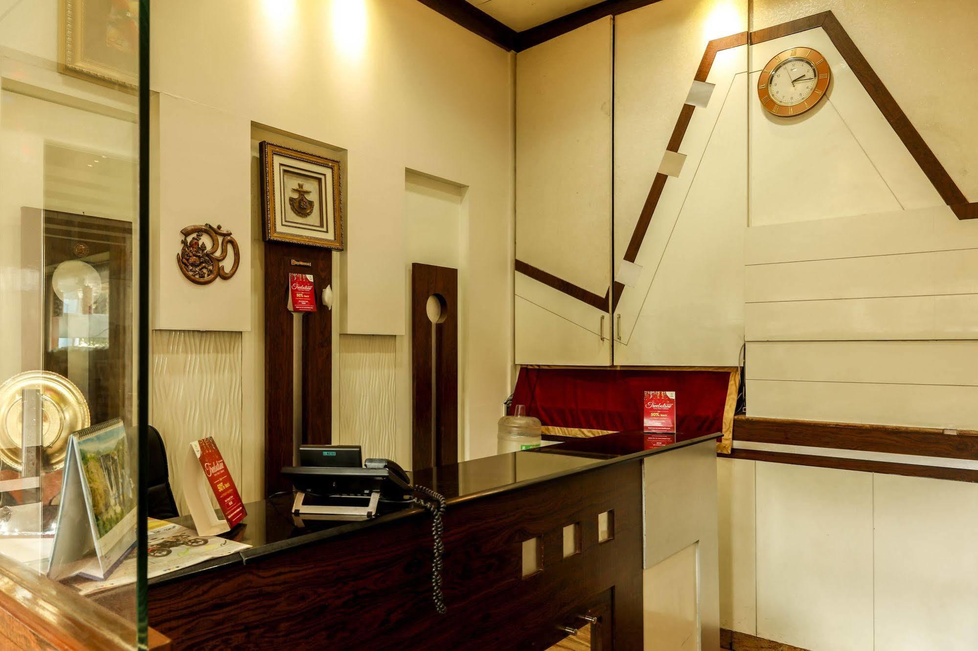 Hotel Treebo Trip Grand Regency Bengaluru Zewnętrze zdjęcie