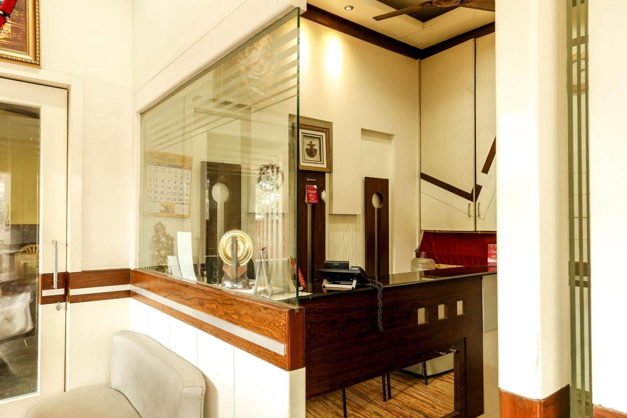 Hotel Treebo Trip Grand Regency Bengaluru Zewnętrze zdjęcie
