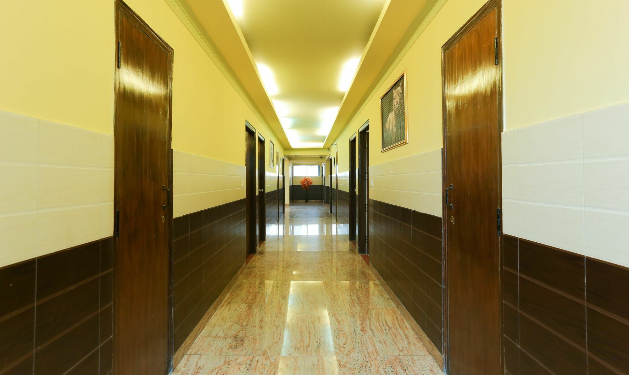 Hotel Treebo Trip Grand Regency Bengaluru Zewnętrze zdjęcie