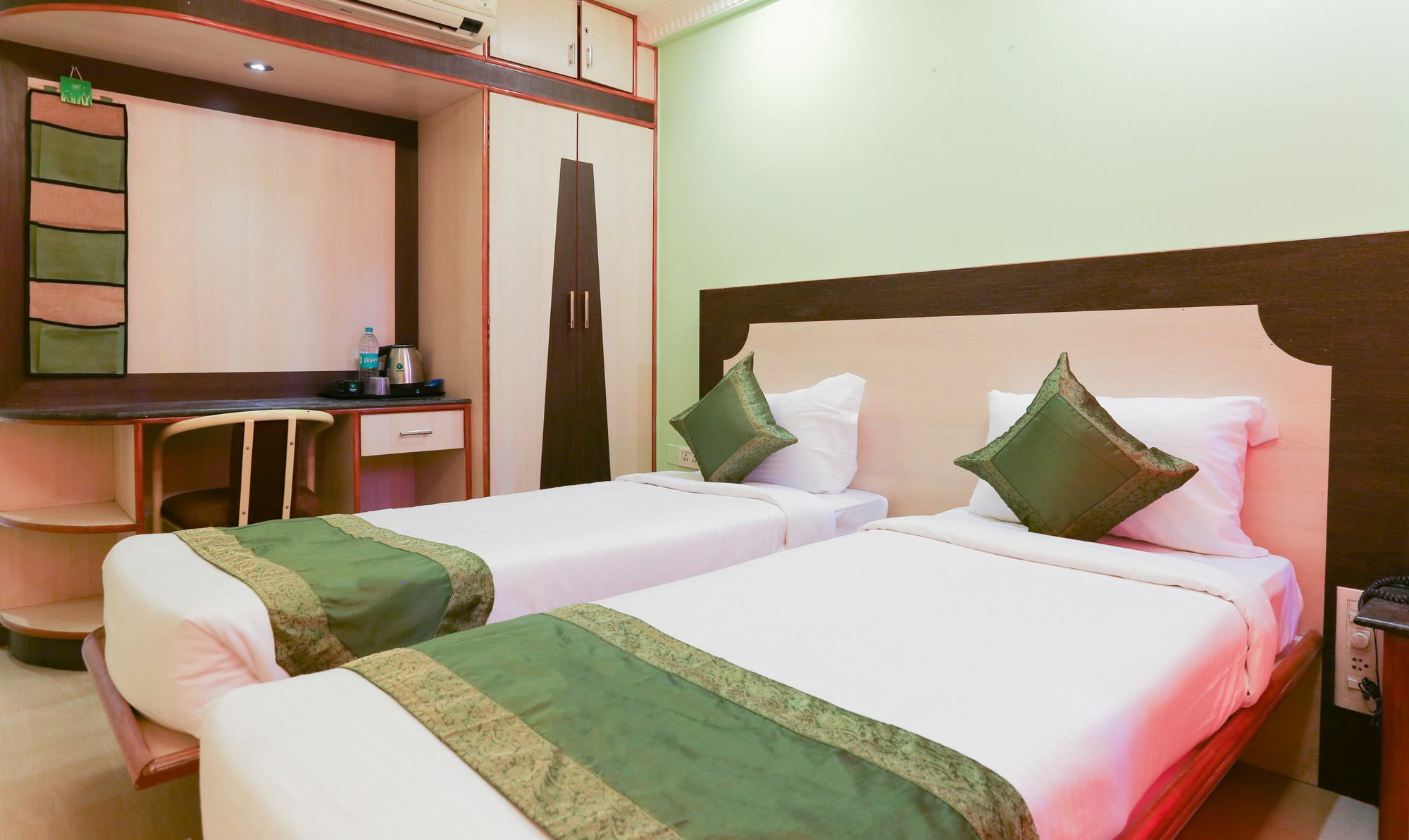 Hotel Treebo Trip Grand Regency Bengaluru Zewnętrze zdjęcie